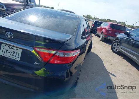 2017 Toyota Camry Le/Se/Xle/Xse z USA, uszkodzony, nr VIN 4T1BF1FK9HU789318